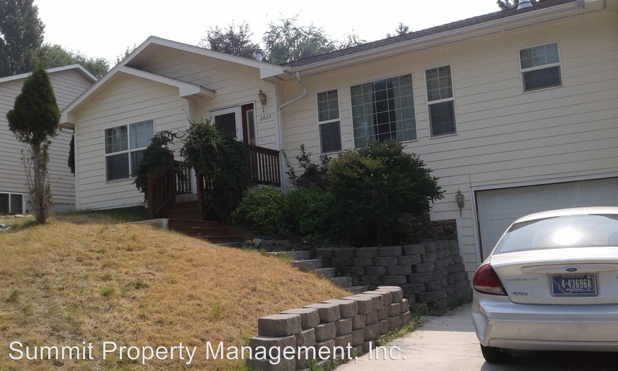 Primary Photo - 2625 Highwood Dr