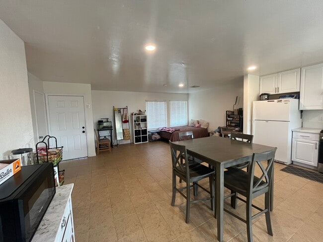 Foto del edificio - 8695 Belfast Cir