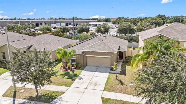 Building Photo - 10301 Boggy Moss Dr
