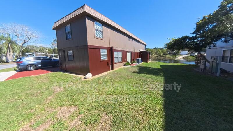 Primary Photo - 358 1st Ave N