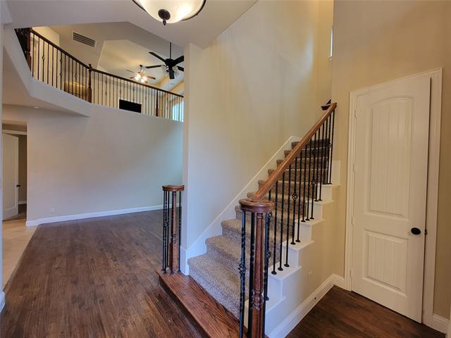 Building Photo - 4825 Empire Way