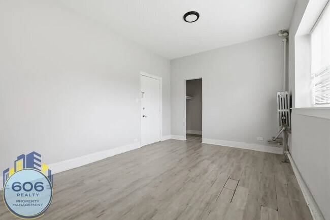 Foto del edificio - 6912 N Ashland Ave