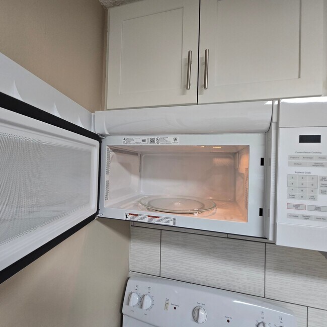 Foto del edificio - 5935 S Ashlawn Way