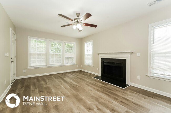 Foto del edificio - 6815 Renwick Ct