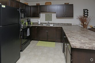 Interior Photo - Dakota Pointe