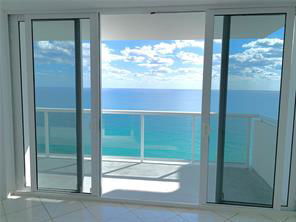 Foto del edificio - 3156 S Ocean Dr