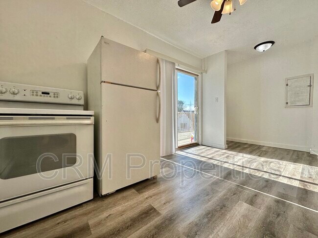Foto del edificio - 723 W Jefferson St