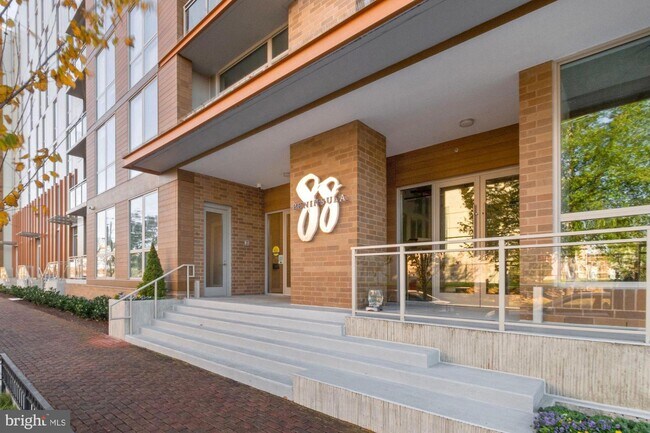 Foto del edificio - 88 V St SW
