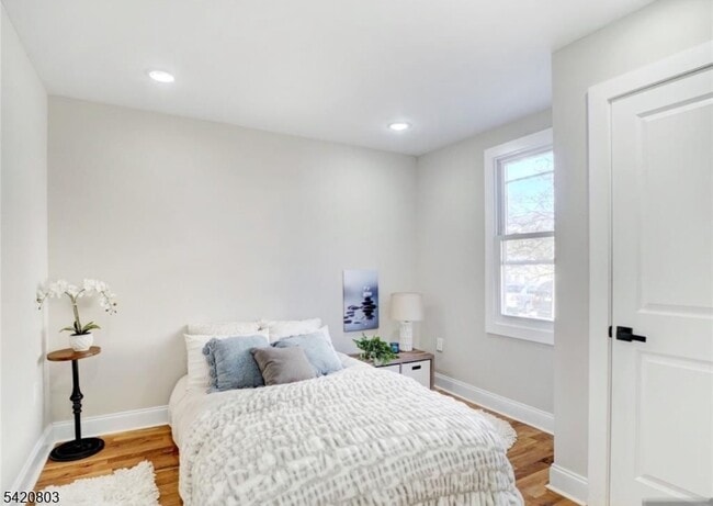 Foto del edificio - 495 S Clinton St