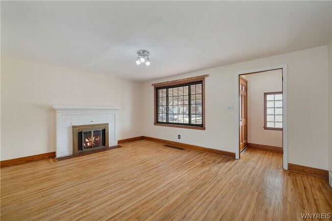 Foto del edificio - 94 Tudor Rd