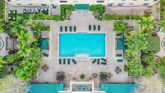 Foto del edificio - 520 SE 5 Ave