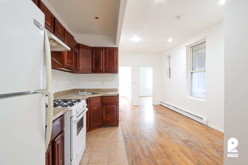 101 Truxton St, Brooklyn, NY 11233 Townhouse for Rent in Brooklyn, NY