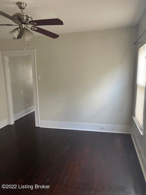 Foto del edificio - 2138 Crittenden Dr
