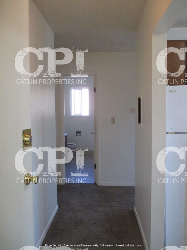 Building Photo - 3314 Maple St