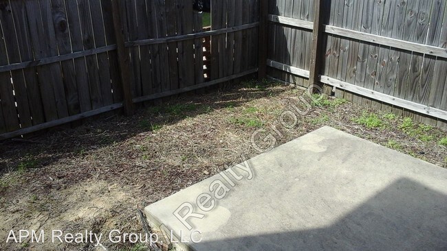 Building Photo - 2 br, 2.5 bath House - 1805 Wheat St.