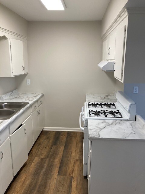 Foto del edificio - 2142 Belmont Ln