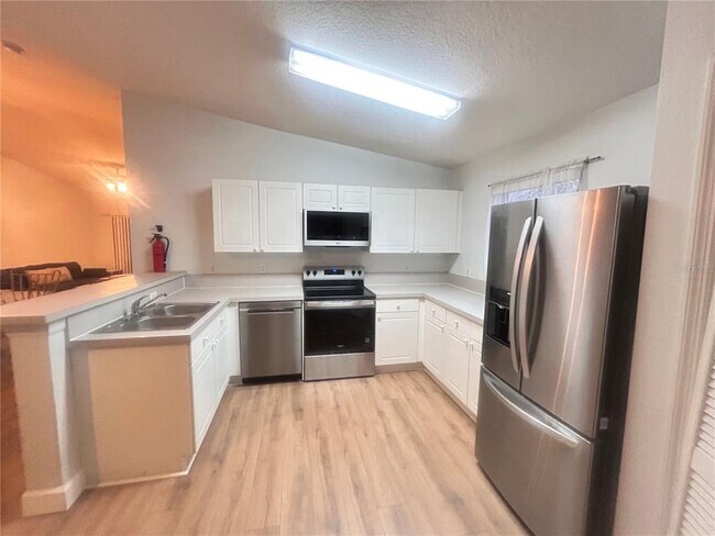 Foto del edificio - 8825 Grand Palms Cir