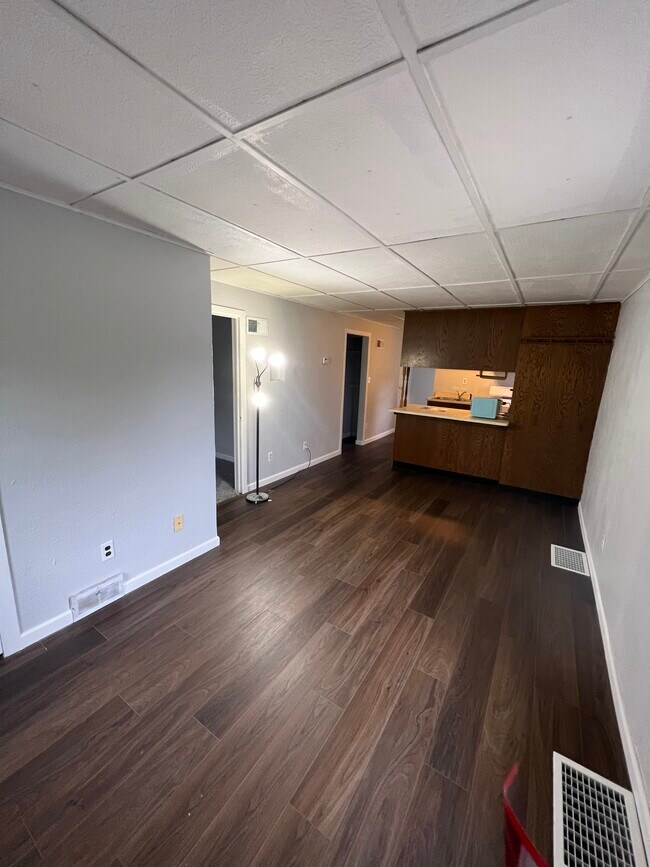 Living Room - 612 Werner St