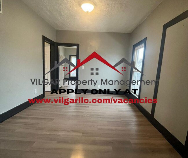 Foto del edificio - Cozy & Convenient 2 bedroom, 1 bathroom ho...