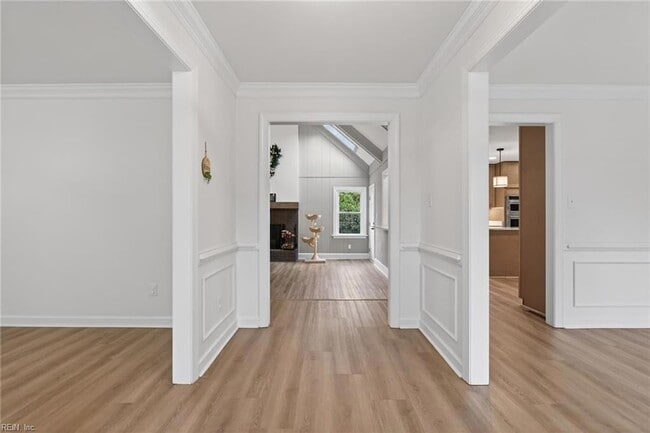 Foto del edificio - 7125 Grayfalcon Dr