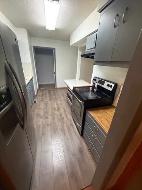 Foto del edificio - 720 N Crestline St