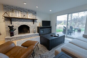 Building Photo - 16116 Ringer Rd