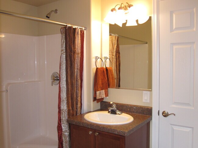 Baño - 1510 Glenwood Ave