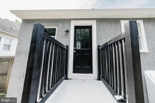 Building Photo - 316 Clements Bridge Rd