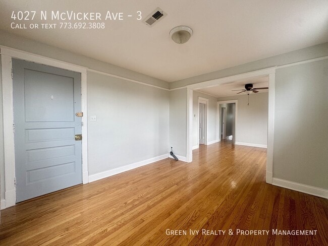 Building Photo - 4027 N McVicker Ave