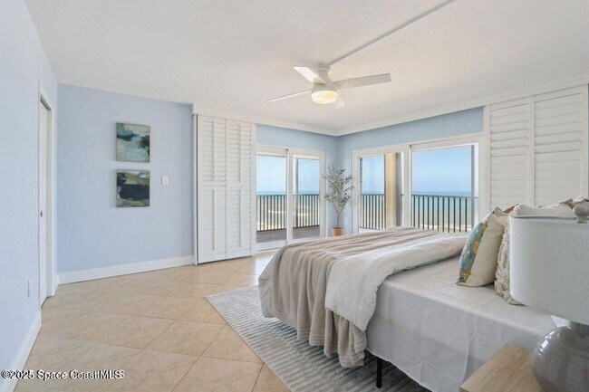 Building Photo - 1125 Jimmy Buffett Mem Hwy
