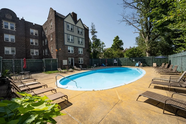 Photo - 248 W Upsal St Apartment