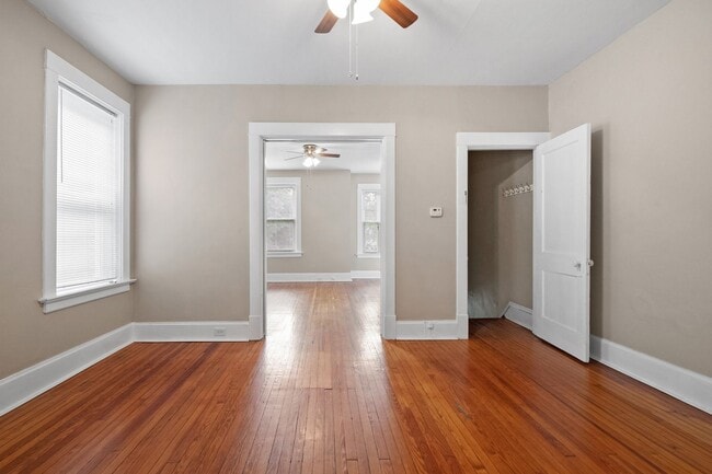 Foto del edificio - Laughs for Lawrence