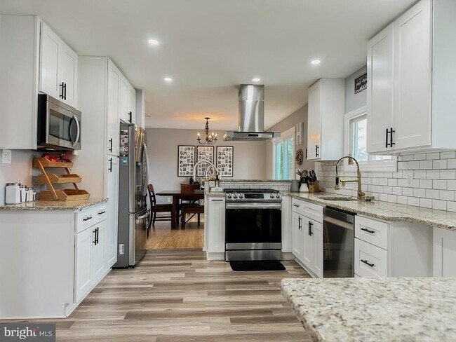 Foto del edificio - 730 Willow Dr