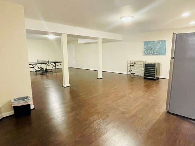 Huge living dining space - 2216 Laurel Ridge Rd