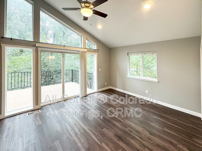 Foto del edificio - 614 E Boulder St