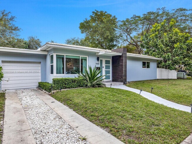 Foto del edificio - 9405 NW 2nd Ave