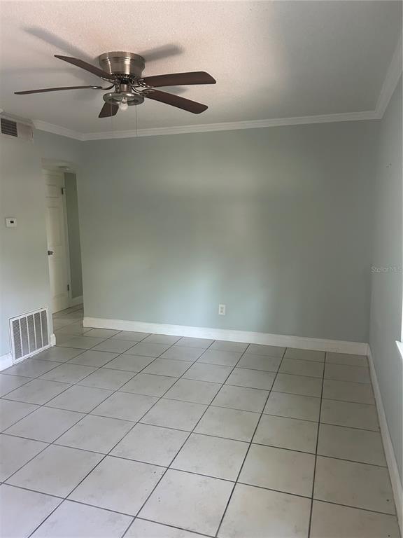 Foto del edificio - 206 N Cypress Way