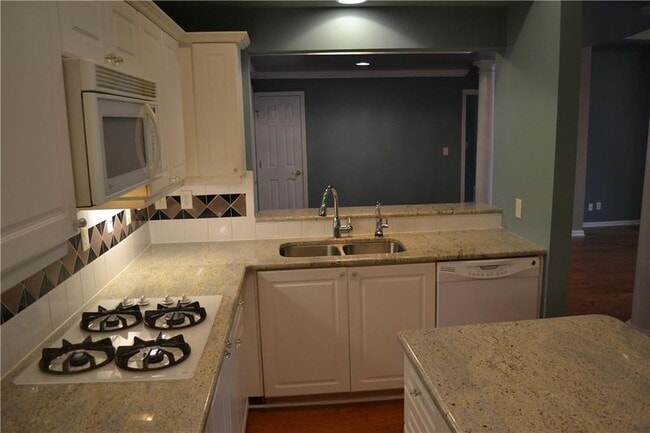 Foto del edificio - 3047 Lenox Rd NE