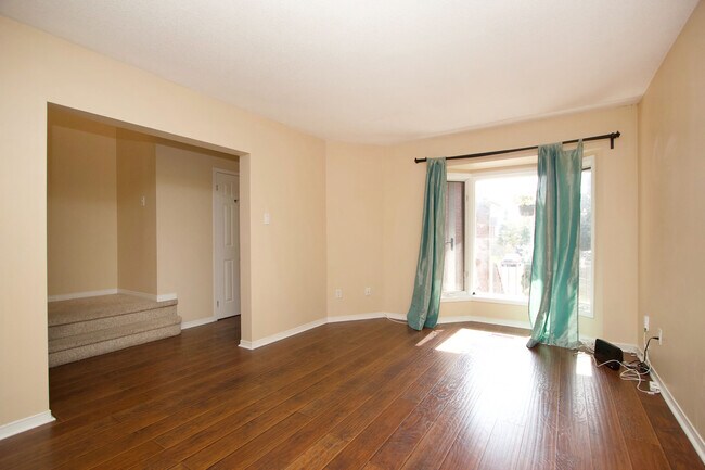 Photo du bâtiment - 129 Vail Meadows Crescent