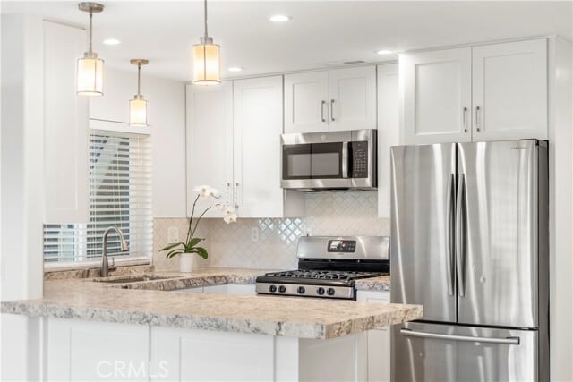 Building Photo - 352 Y Pl