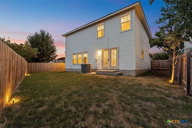 Building Photo - 109 Comal Cove