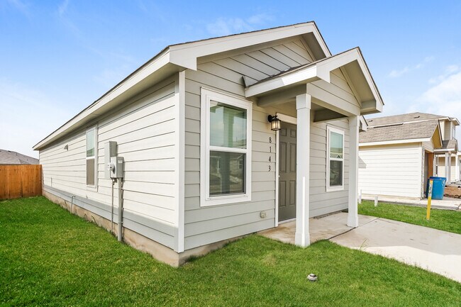 Building Photo - 8143 Nube Medina, San Antonio, TX