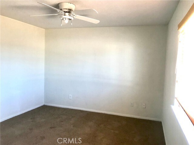 Foto del edificio - 15595 Erie Rd