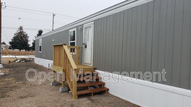 Building Photo - 24 Erin Ln