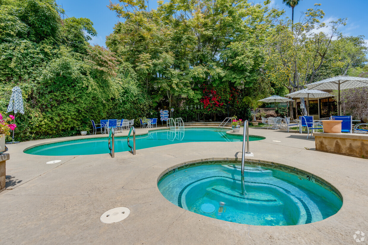 Primary Photo - The Oaks of Pasadena- ALL INCLUSIVE 55+