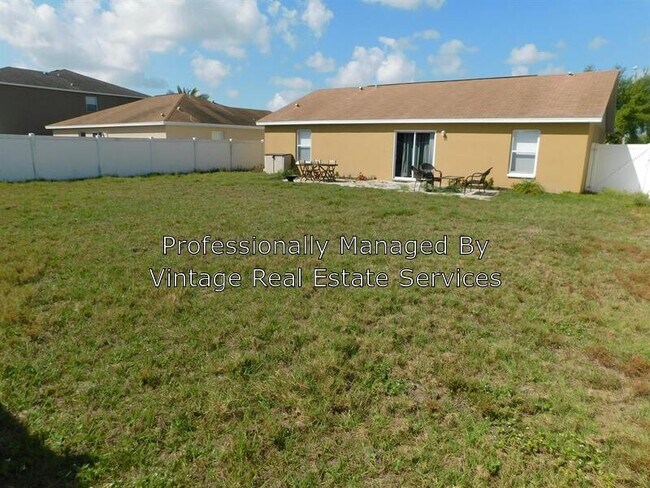 Foto del edificio - 14606 Brogan Castle Pl