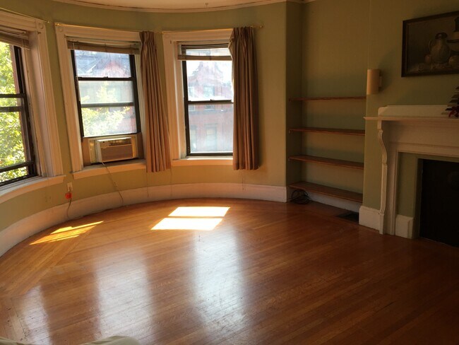 Foto del edificio - 429 Marlborough St