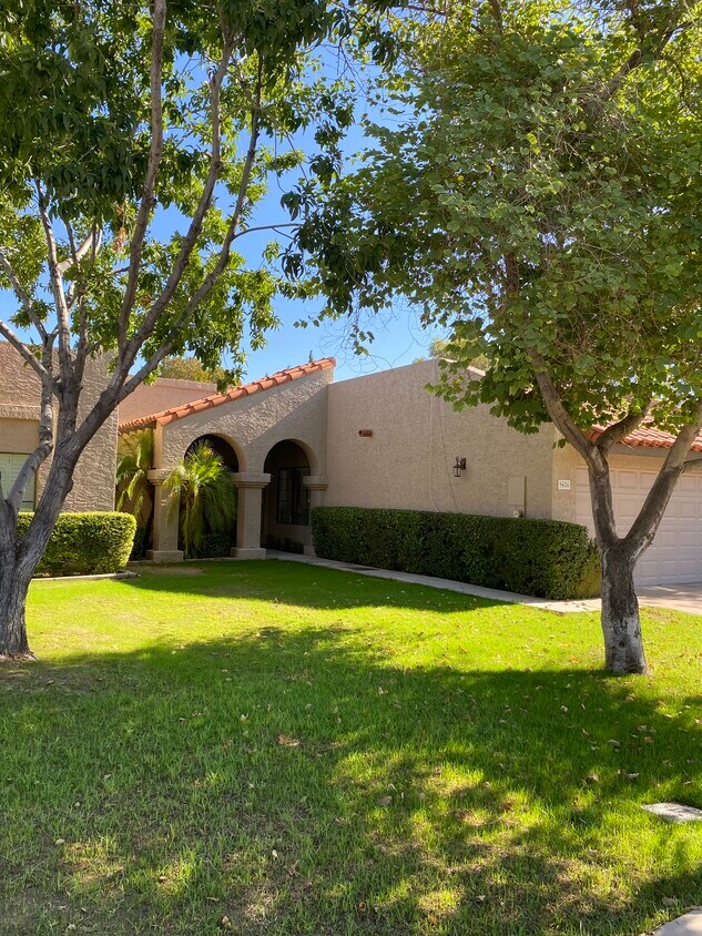 Primary Photo - 9426 E Jenan Dr