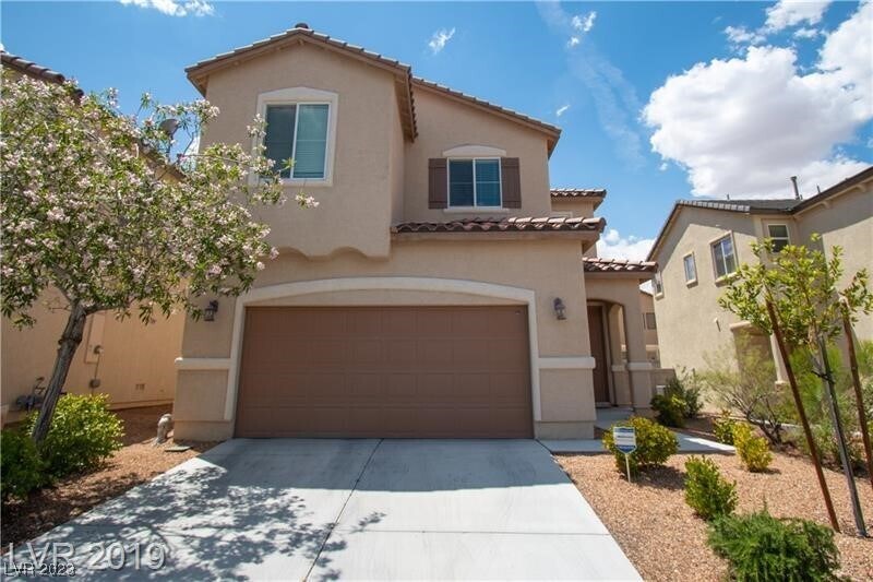 Foto principal - 6037 S Moonlight Beach
