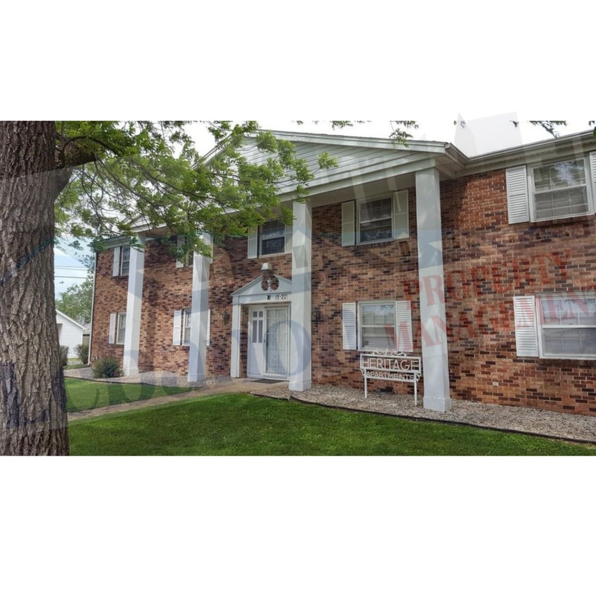 Primary Photo - 2 Bedroom, 1 Bathroom Upper Level Apartment!